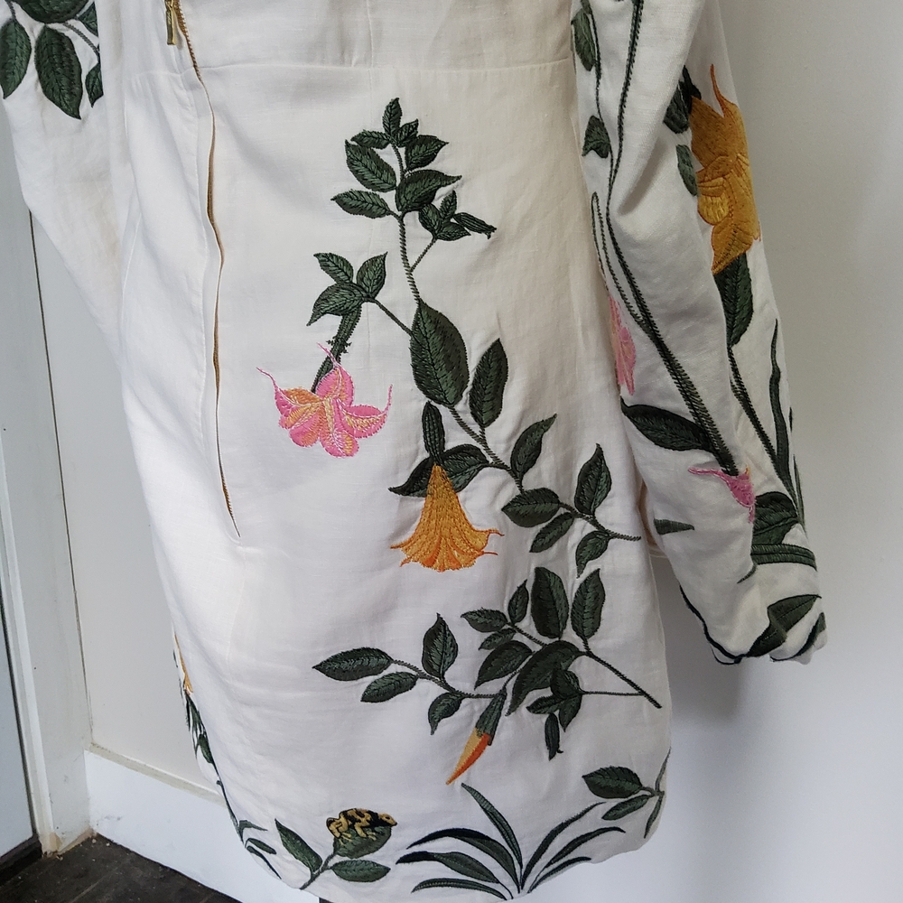 Agua by Agua Bendita Guaba Ranas Embroidered Linen Statement Dress - Picture 10 of 15